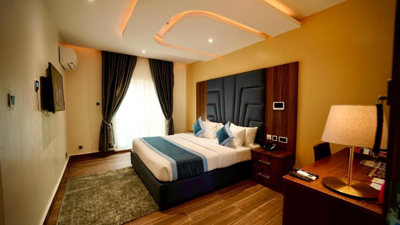 Watercress Hotels And Event Ikeja Bagian luar foto