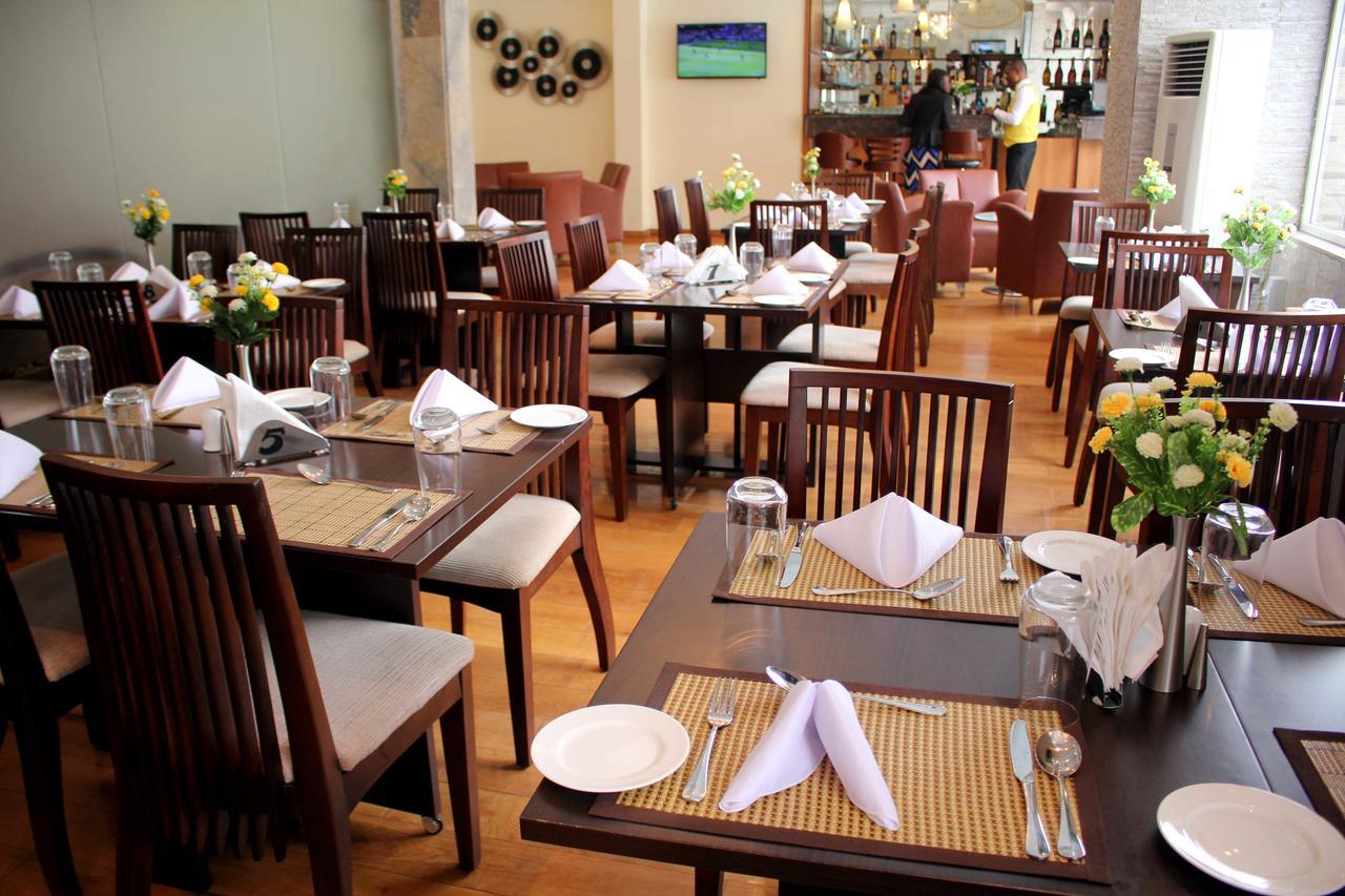 Watercress Hotels And Event Ikeja Bagian luar foto