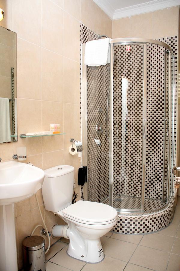 Watercress Hotels And Event Ikeja Bagian luar foto