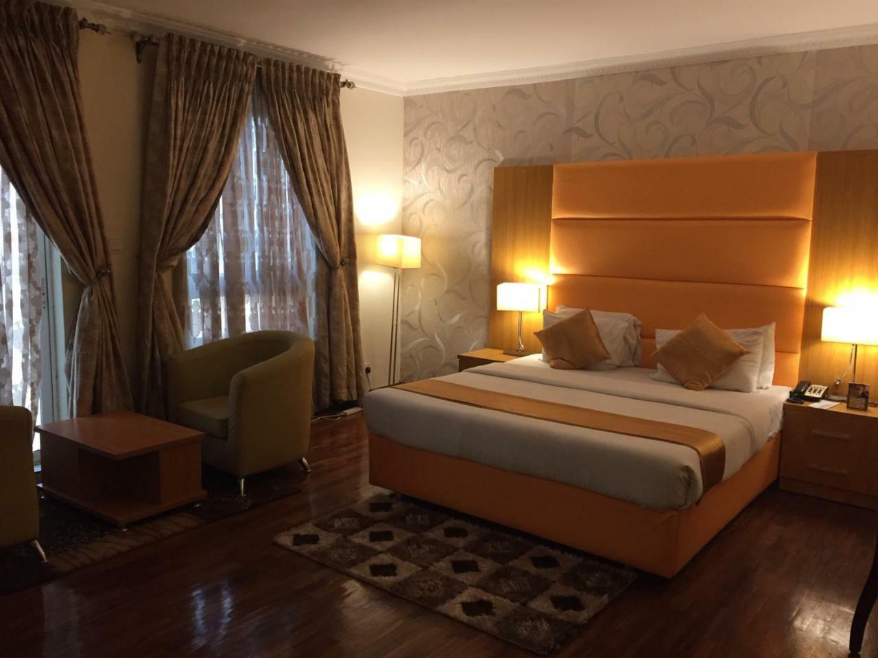 Watercress Hotels And Event Ikeja Bagian luar foto